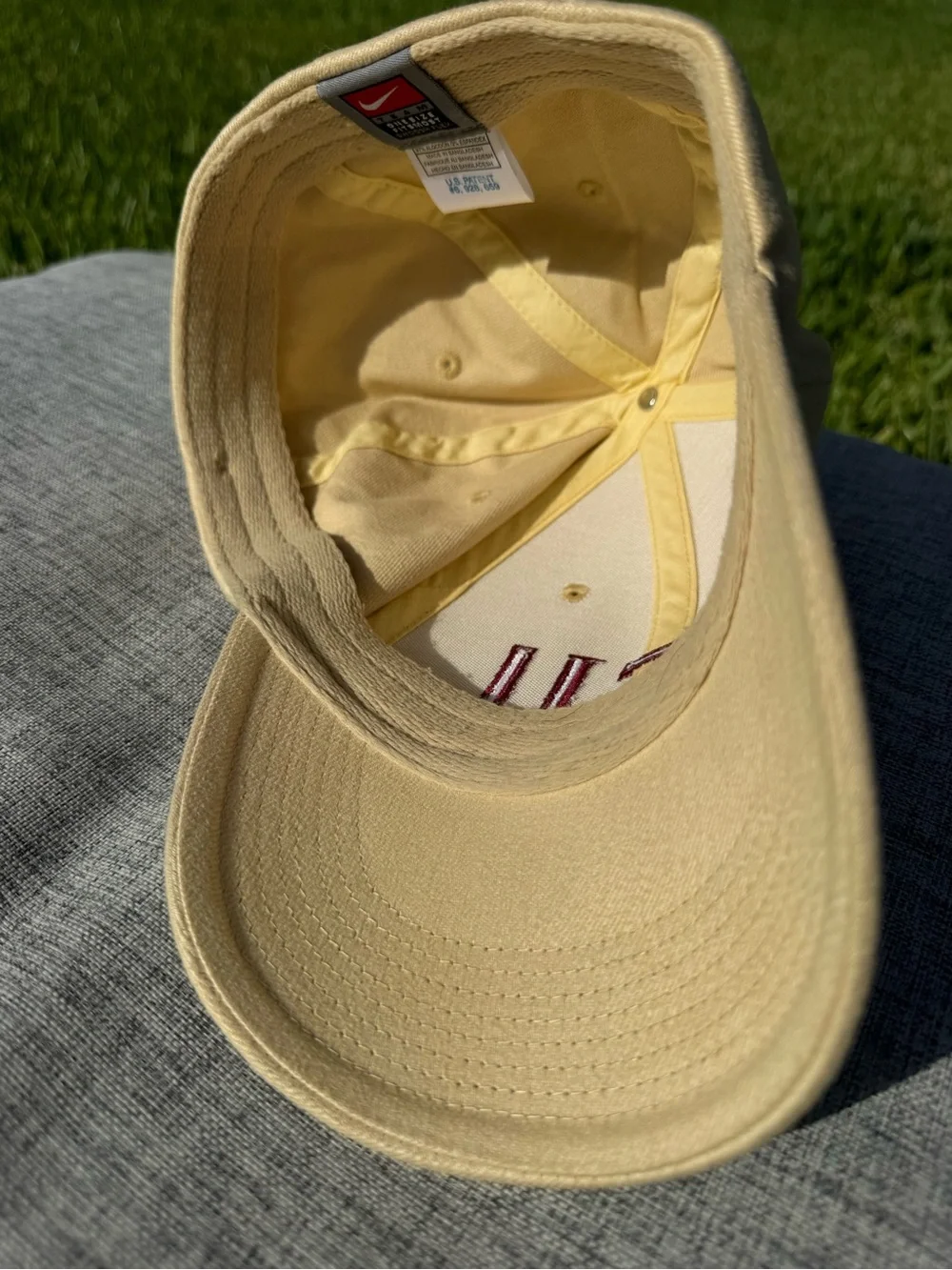 FSU FLORIDA STATE Embroidered Baseball Cap in Tan Nike